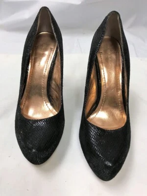 BCBG BCBGeneration PARADE 黑色 PUMPS 皮革蛇形 8.5 码 4-1/2 码 鞋跟 — 第 1/4 张图片