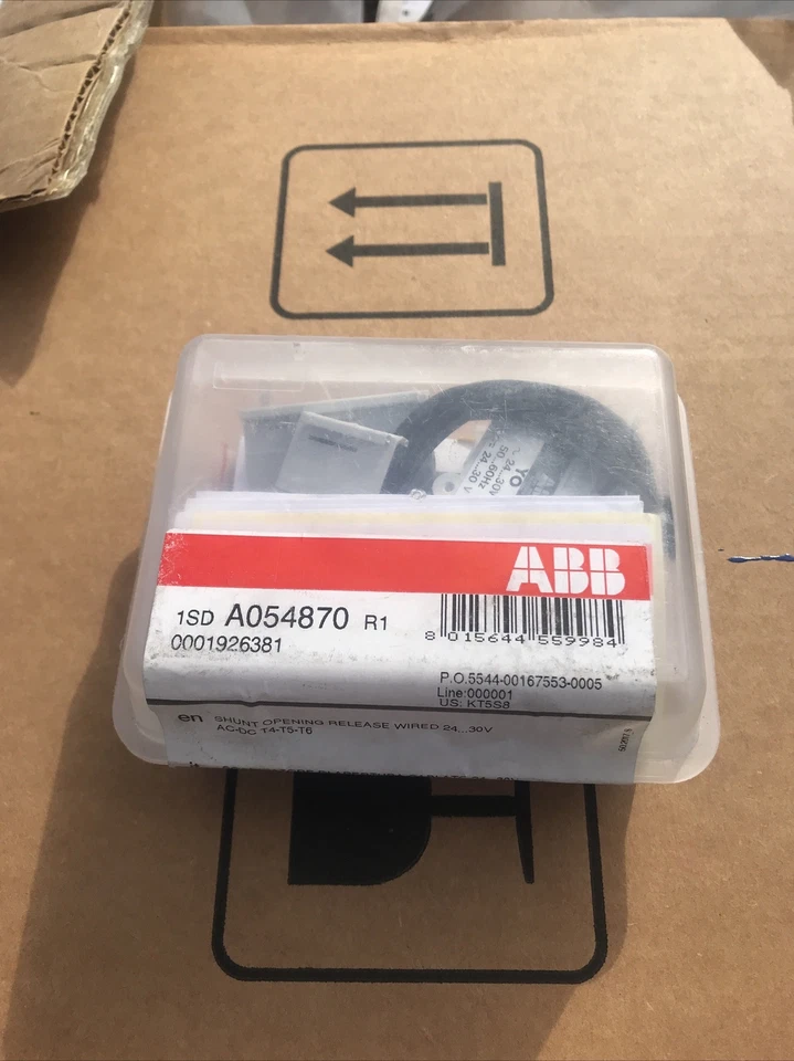 ABB KT5S8 SACE Tmax Shunt Trip liberación de apertura con cable abierto T4/T5/T6 MCCB 24V Foto 1 de 1