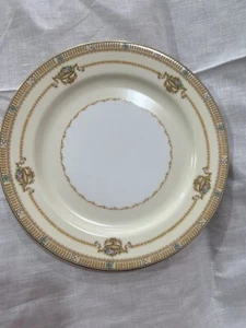 Plato de cena Noritake de colección 10" M estampado posterior patrón misterioso 3814 hecho en Japón - Imagen 1 de 4