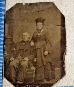 150+ year old 1860s Tintype Photo Man and Wife Couple Posing in Finest Clothes - Picture 1 of 4