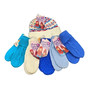 Guantoni e cappelli vintage lavorati a maglia bambine taglia 4-6 idrorepellenti bianchi blu NOS - Foto 1 di 8