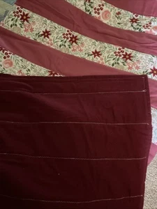 Handmade Flannel Strip Lap Quilt 40x 60 Maroon Flowers - Picture 1 of 4