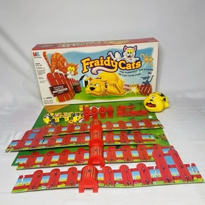 Vintage 1990er Fraidy Cats Brettspiel komplett Milton Bradley motorisierter Hund funktioniert - Bild 1 von 16