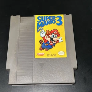 Super Mario Brothers Bros 3 Left Original NES Nintendo Game Authentic 27A5 - Picture 1 of 2