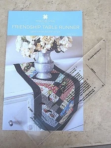 Herramienta de encuadernación TQM & Friendship Table Runner Missouri Star Edred Co - Imagen 1 de 4