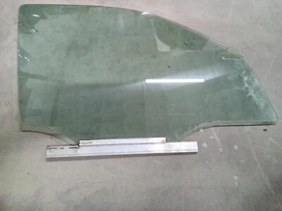 Used Front Right Door Glass Front Fits: 2000 Mercedes-Benz Mercedes Ml-Class 163 - Image 1 of 4