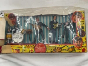 Beatles 1960s Swingers Music Figure Set Vintage Cake Topper Collectible 0221AK - Picture 1 of 12