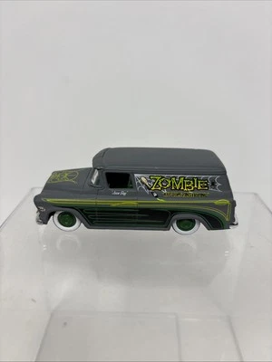 2003 Jada Toys 1:64 Road Rats '57 Chevy Suburban «ZOMBIE Kcustom Pinstriping» - Изображение 1 из 4