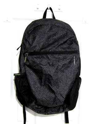 Mochila Travelon Pluma Antimicrobiana Ligera Resistente al Agua Negra Gris NUEVA Foto 1 de 4