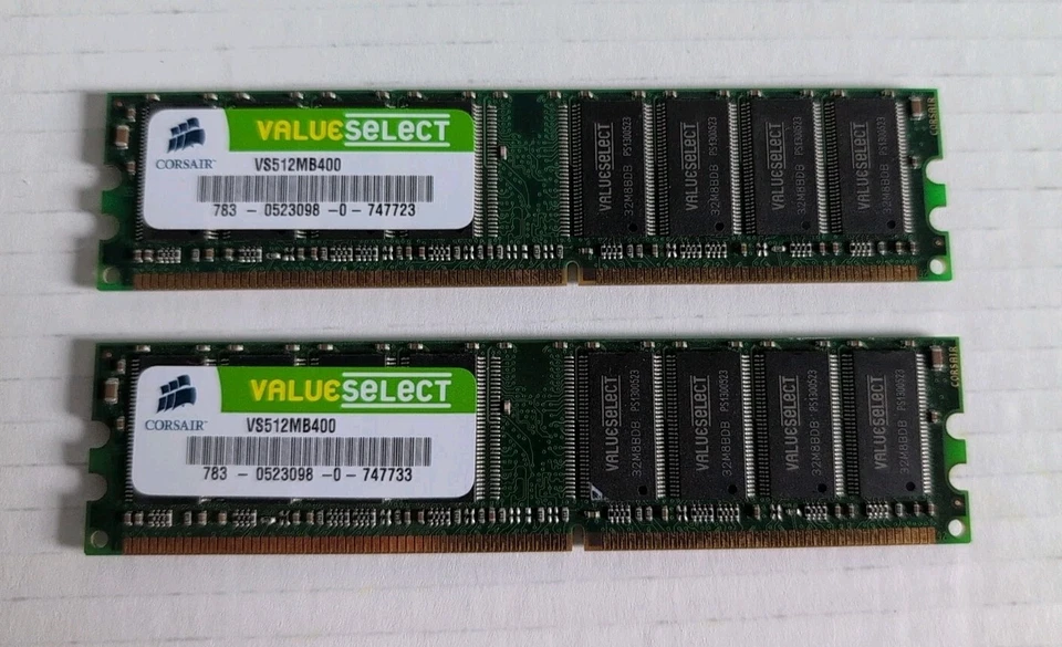 512MB CORSAIR VALUE SELECT VS512MB400 PC3200 DDR-400MHz 184-PIN NON-ECC CL3 RAM - Image 1 of 2
