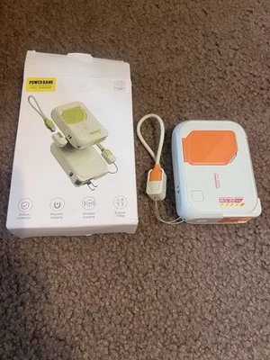 Remax 3 In 1 Power bank New Never Used - Image 1 of 4