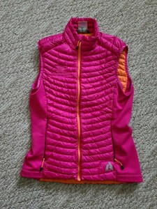eddie bauer womens puffer vest
