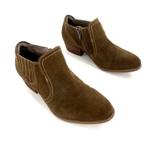 Earth Peak Peru Womens Ankle Boots Booties Sz 9W Dark Khaki Suede Side Zip - Picture 1 of 8
