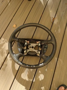 Volante Ford Mustang GT 1999-04 carbón oscuro OEM excelente estado  - Imagen 1 de 10