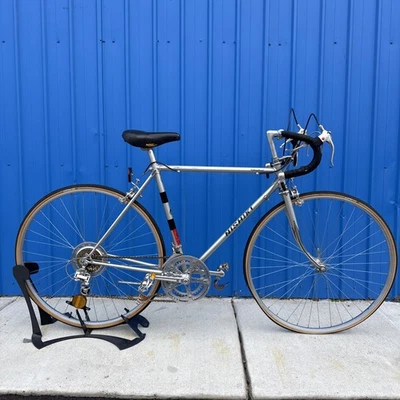 53cm Nishiki International Bicicleta de Estrada Suntour Bar End Sugino Maxi 2X5 Araya - Imagem 1 de 4