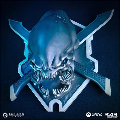 Escultura de icono legendario de halo (edición Grunt) Foto 1 de 4