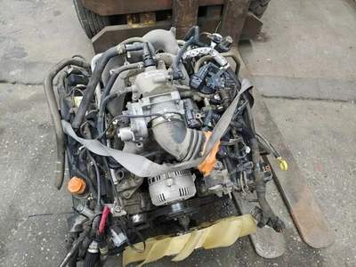 Ford E50 E250 2005-06 motor 4,6 Romeo Vin con 73 k millas Foto 1 de 4