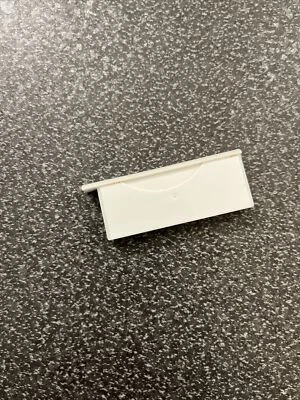 Nintendo DS Lite GLOSS WHITE Game Boy Advance Slot 2 Dust Cover - USG-005 - Image 1 of 4