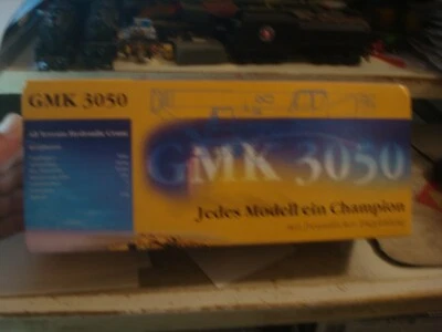 GROVE CRANE CONRAD  ALL TERRAIN - 1/50 SCALE MODEL 2092 - Image 1 of 4