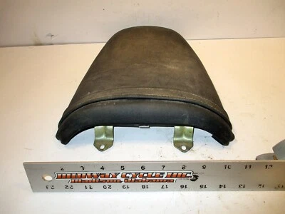ASIENTO PASAJERO TRASERO SUZUKI GSF400 BANDIT 45300-10D00-6BY GSF 400 1991 92 93 lm Foto 1 de 4