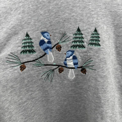 Основные издания бренд размер 1 X синий птица вечнозеленый женщин пуловер толстовка б/у в отличном состоянии - Изображение 1 из 4