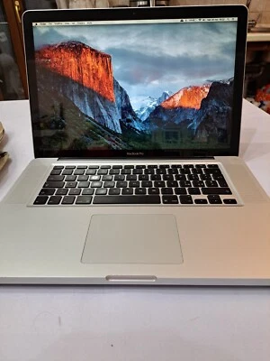 Mac Book Pro 15 pollici - Immagine 1 di 4
