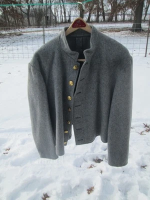 Abrigo Saco Lana Gris Reenactment Confederate CSA, Guerra Civil 46R Foto 1 de 4