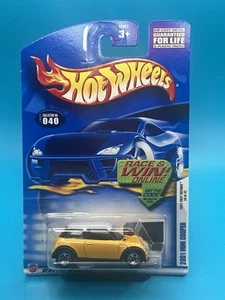 Hot Wheels 2001 Mini Cooper 2002 First Editions Series Collector  No. 040 - Picture 1 of 4