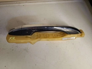 09 10 11 12 13 14 HYUNDAI GENESIS RIGHT Outside Door Handle Rear OEM: 826513M000 - Picture 1 of 4
