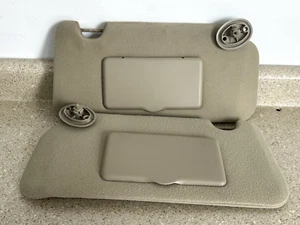 2002-2007 Saturn Vue Driver Passenger Side Sun Visor Pair Set Beige Cloth OEM - Picture 1 of 4