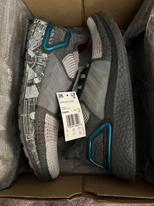 Adidas Star Wars x UltraBoost 19 Millenium Falcon - size 11 NIB - Picture 1 of 7