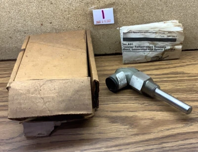 NOB LANDIS & GYR POWERS 544-577 544577 1000 OHM IMMERSION TEMPERATURE SENSOR - Image 1 of 4