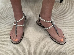 AUTHENTIC RENE CAOVILLA FLAT PEARL WOTH DIAMANTE FLAT SANDALS - Picture 1 of 8