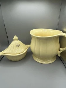MCM Vintage 1970'S ROYAL HAEGER LAVA Pitcher/ Dish With LEMON PEEL GLAZE - Picture 1 of 9