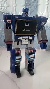 Soundwave 1983 Vintage G1 Transformers Action Figure - Picture 1 of 13