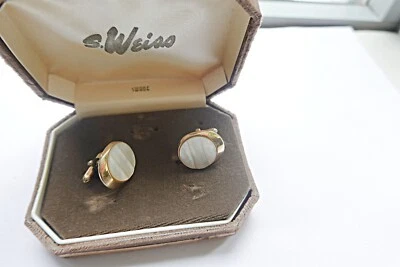 VINTAGE SWANK CUFFLINKS MOTHER OF PEARL  Carved in Original box - Image 1 of 2
