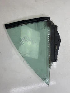 2002 MERCEDES SL500 R230 RIGHT REAR DRIVER SIDE WINDOW GLASS DROP GLASS - Picture 1 of 3