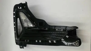 HYUNDAI SONATA PASSENGER FOGLIGHT COVER HALOGEN W/O LED 92208C1 (Used, See Desc) - Picture 1 of 8
