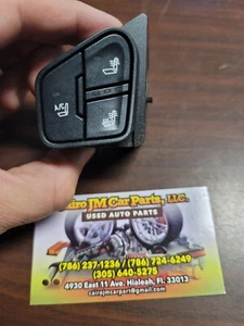 2015-2017 TAHOE Suburban YUKON right passenger Heated cooled seat SWITCH control - Imagen 1 de 3