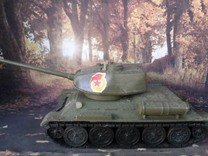 1/43 World War II Soviet T34-85   Russian army tank  - Picture 1 of 3