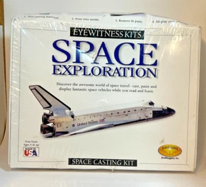 Eyewitness Kits Space Exploration Casting Kit Shuttle, Command Module, Saturn V - Picture 1 of 2