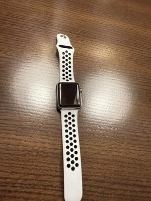 Apple Watch Series 2 - Image 1 of 4