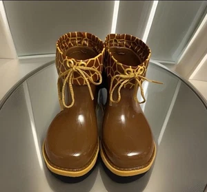 Girls NWB Mini Melissa Rain boots Leopard Flats Brown & Golden Yellow 10 M - Picture 1 of 12