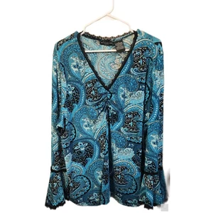 Impressions Lifestyle 1X Blue Paisley Boho Top –V-Neck Lace Trim, Stretch Fabric - Picture 1 of 6