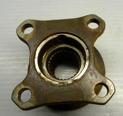 BME E34 E36 E28 E30 REAR DIFFERENTIAL INPUT FLANGE 188 CASE - Image 1 of 3