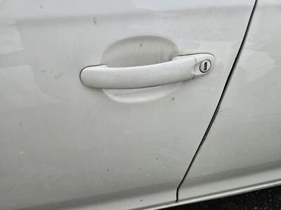 Used Front Exterior Door Handle fits: 2007 Volkswagen Jetta assembly exc. City S - Image 1 of 4