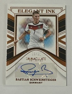 2023/24 Panini Immaculate Soccer Bastian Schweinsteiger 9/20 Auto Elegante Tinta - Imagen 1 de 2