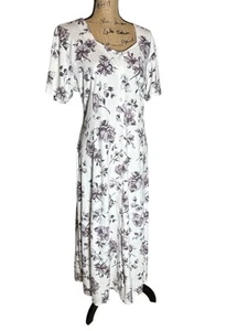 Carolin Taylor Maxi Dresses Whit Purple Floral Print Short Sleeves Size Large - Picture 1 of 5