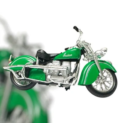 Vintage Maisto 1937 Indian Motorcycle 1:18 Diecast Green - Limited Edition - Image 1 of 4