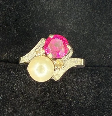 Antique Toi et Moi 10k White gold Synthetic Ruby, Pearl &Diamond Ring Size 6 - Image 1 of 4